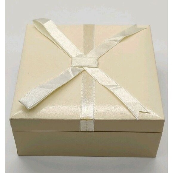 New Gruen Interchangeable Bezels Rhinestone Watch Boxed - Picture 7 of 7